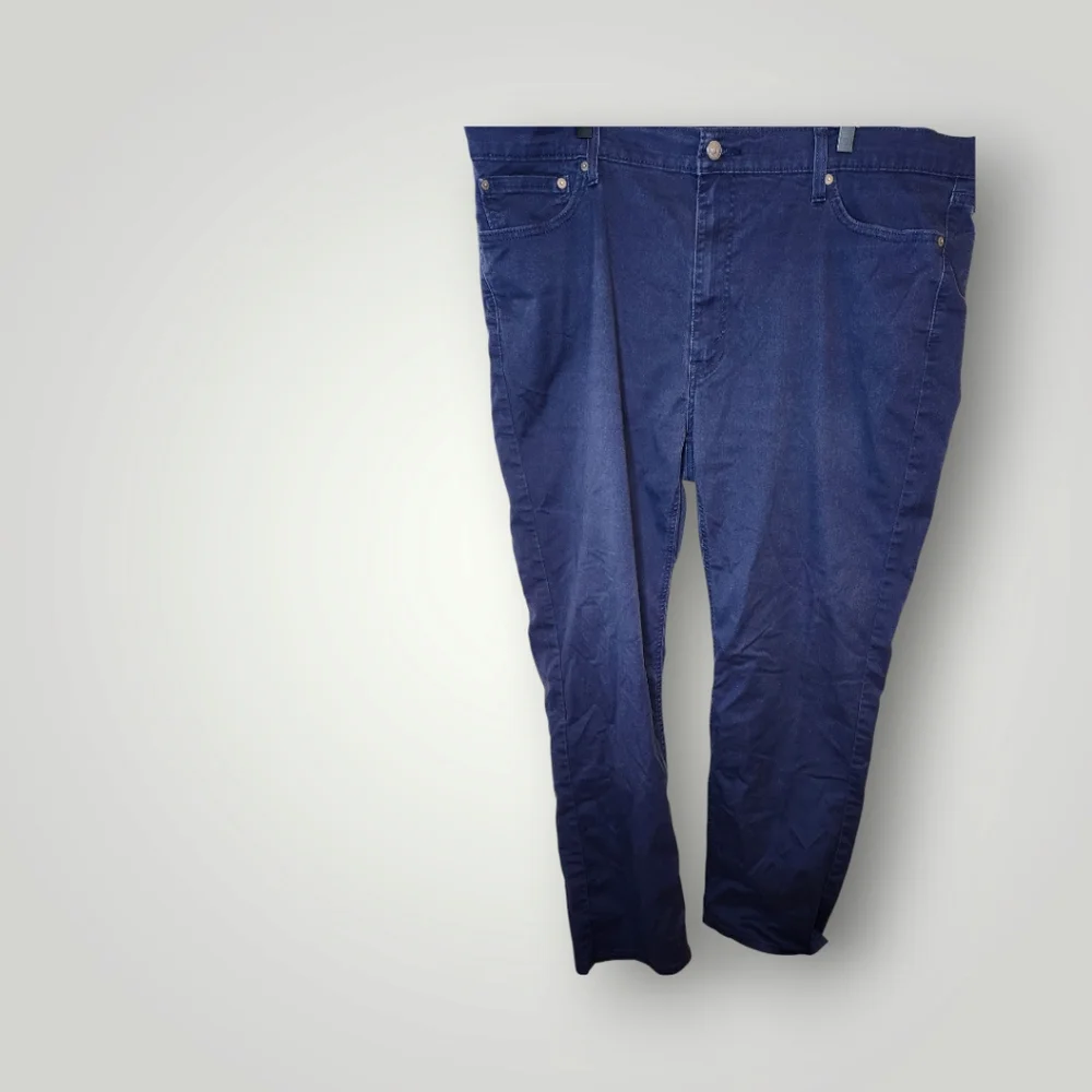 Levi's 541 blue all season tech slack pants w 42 L 34